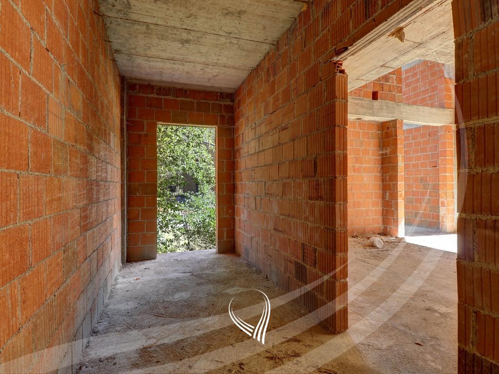 160m2 villa for sale in Brezovica8