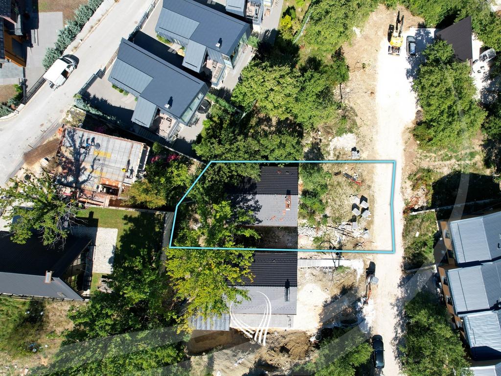 160m2 villa for sale in Brezovica12