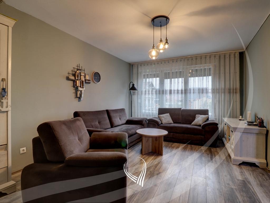 2-bedroom apartment for rent in the Pejton neighborhood1