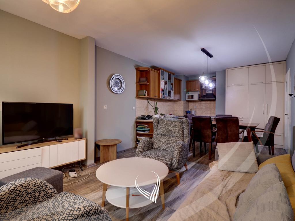 2-bedroom apartment for rent in the Pejton neighborhood3