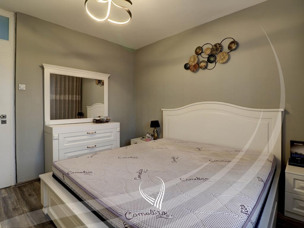 2-bedroom apartment for rent in the Pejton neighborhood6