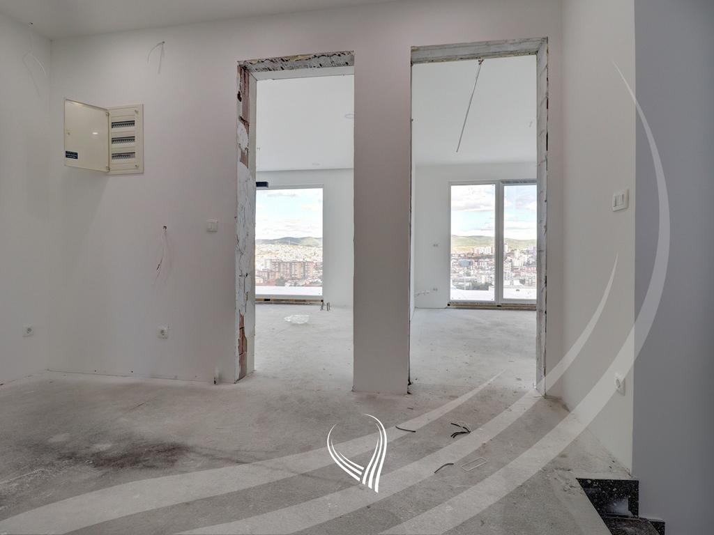 490m2 property for sale in the Arbëria neighborhood - Dragodan24