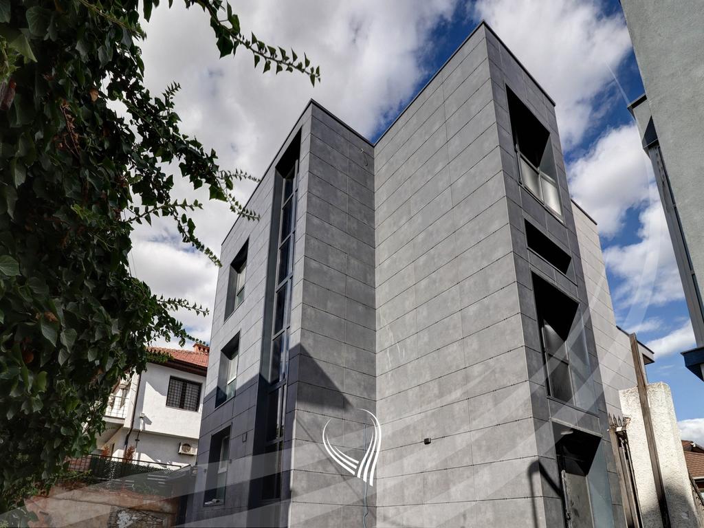 490m2 property for sale in the Arbëria neighborhood - Dragodan