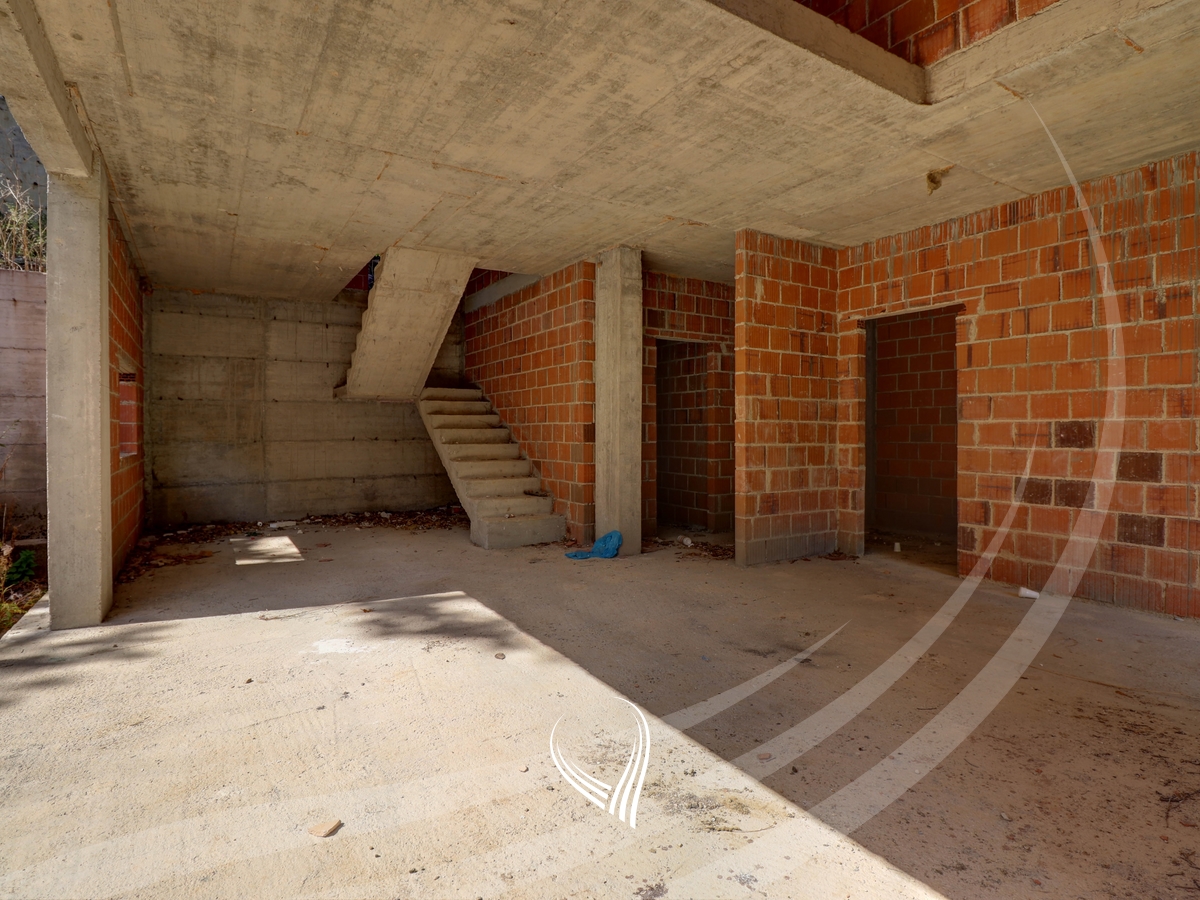 160m2 villa for sale in Brezovica3