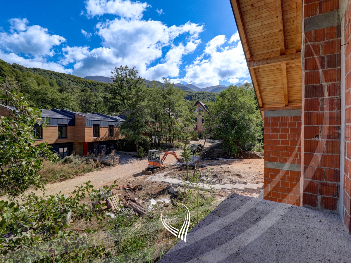 160m2 villa for sale in Brezovica9