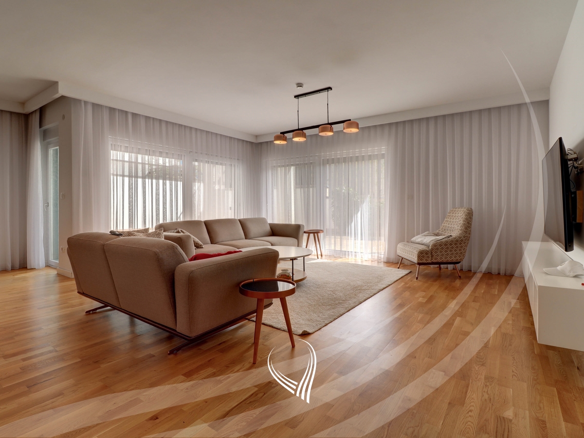 5-bedroom house for rent in the Sofalia neighborhood1