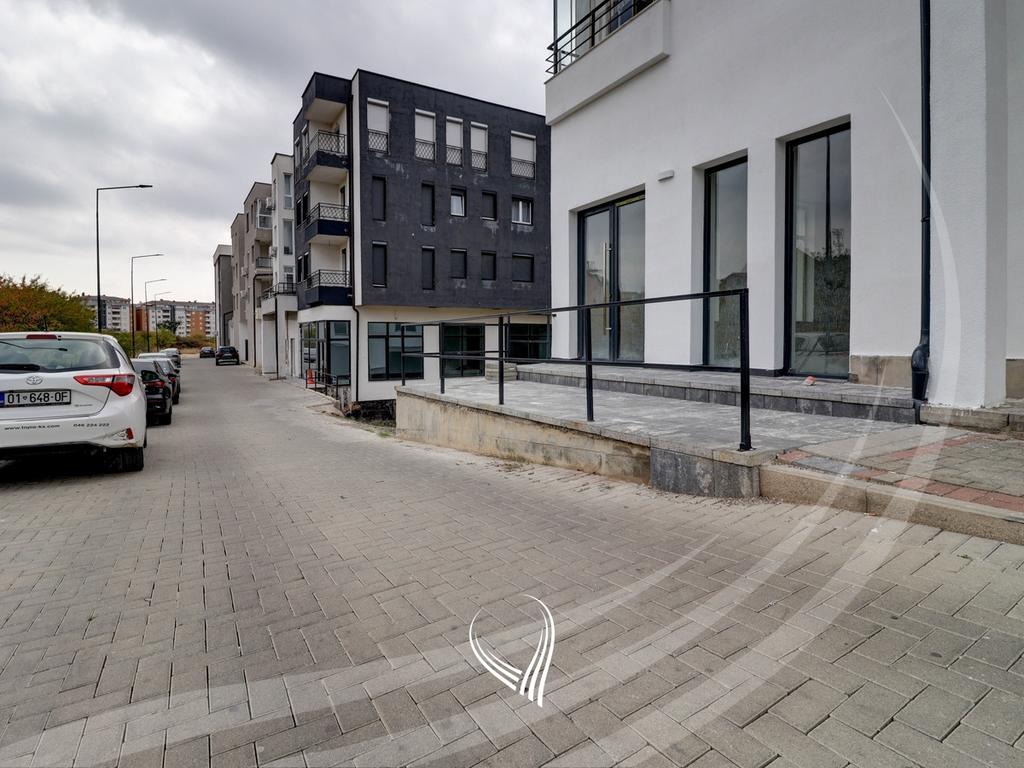 Lokal 75m2 me qira në lagjen Arbëria – Dragodan6