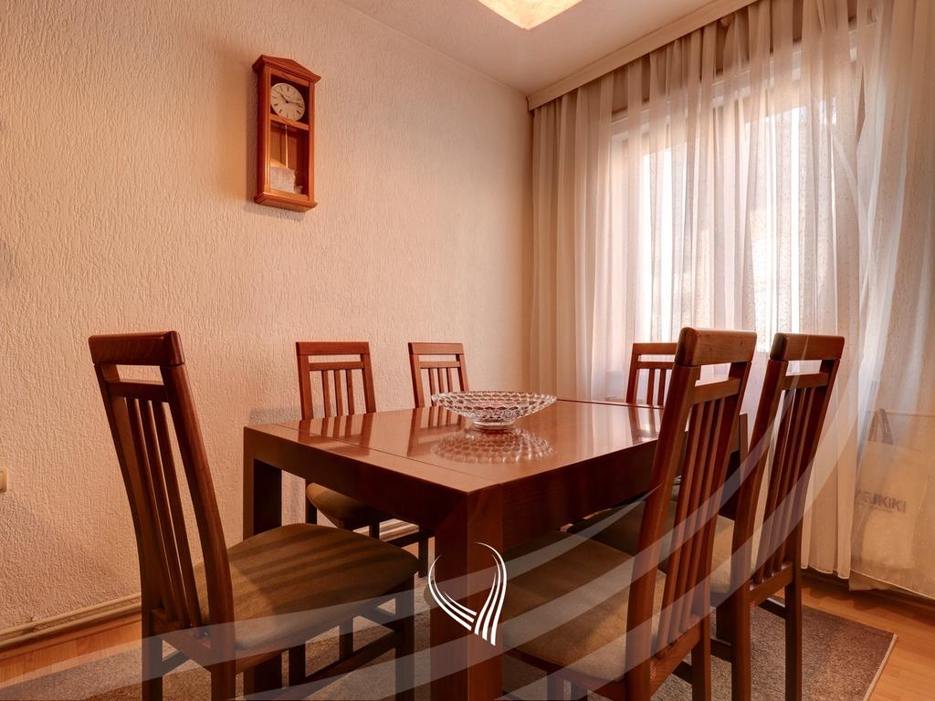 1-bedroom apartment for sale in the Bregu i Diellit neighborhood5