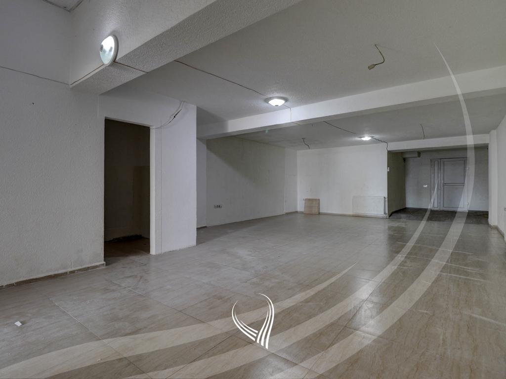 147m2 commercial space for rent in the Arbëria – Dragodan neighborhood3