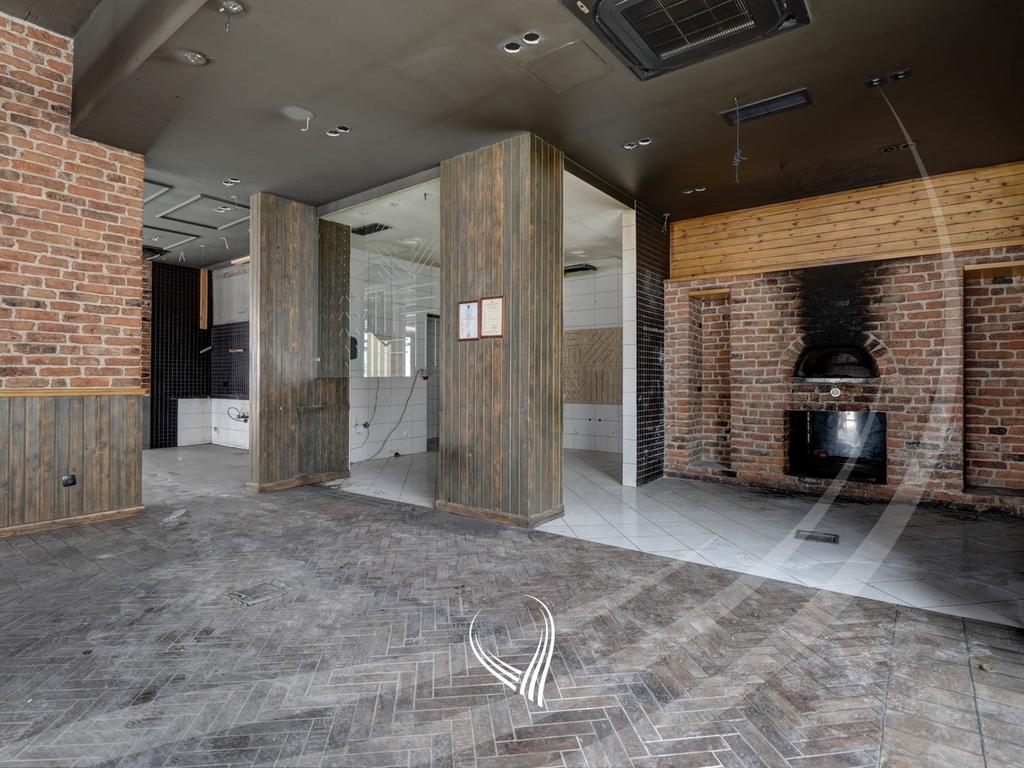 415m2 commercial space for rent in the Arbëria neighborhood9