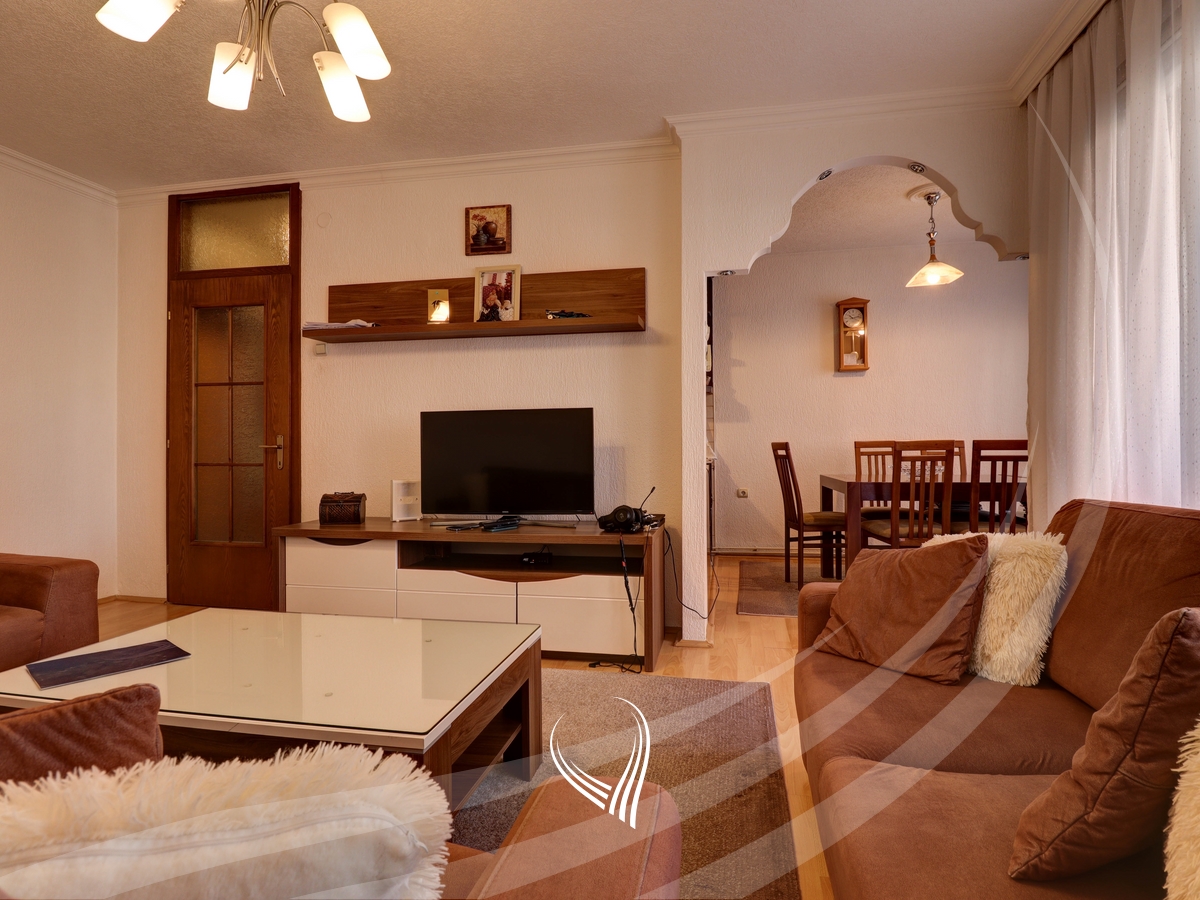1-bedroom apartment for sale in the Bregu i Diellit neighborhood4