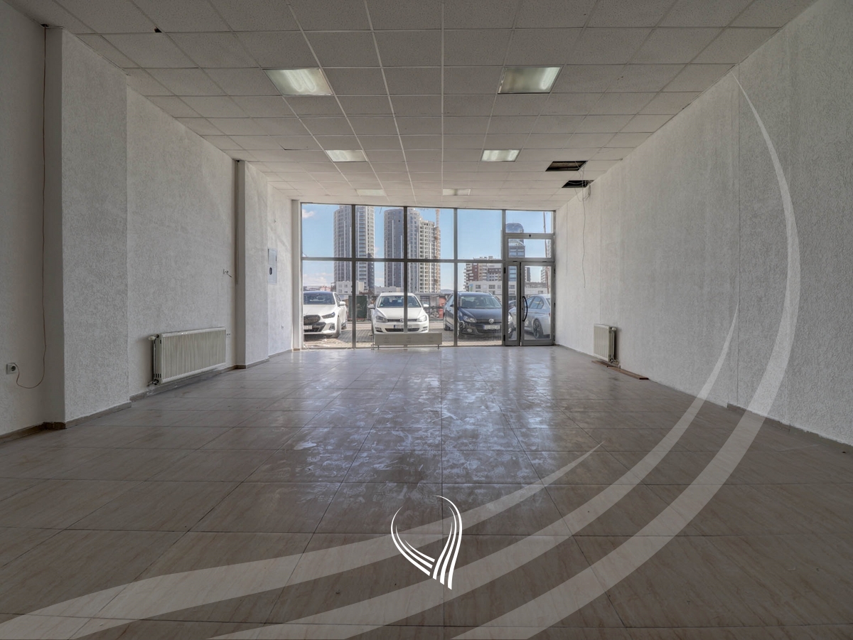 147m2 commercial space for rent in the Arbëria – Dragodan neighborhood1