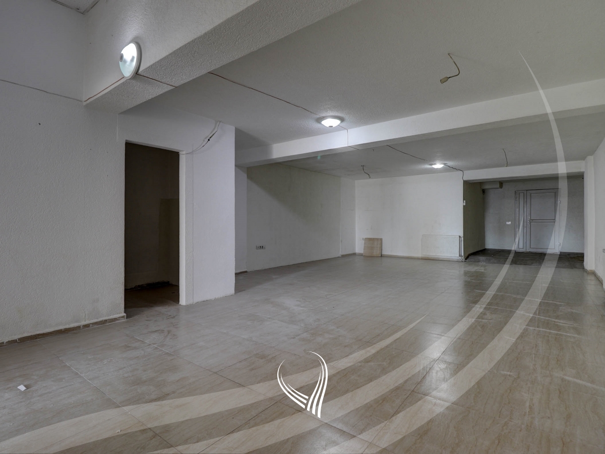 147m2 commercial space for rent in the Arbëria – Dragodan neighborhood3