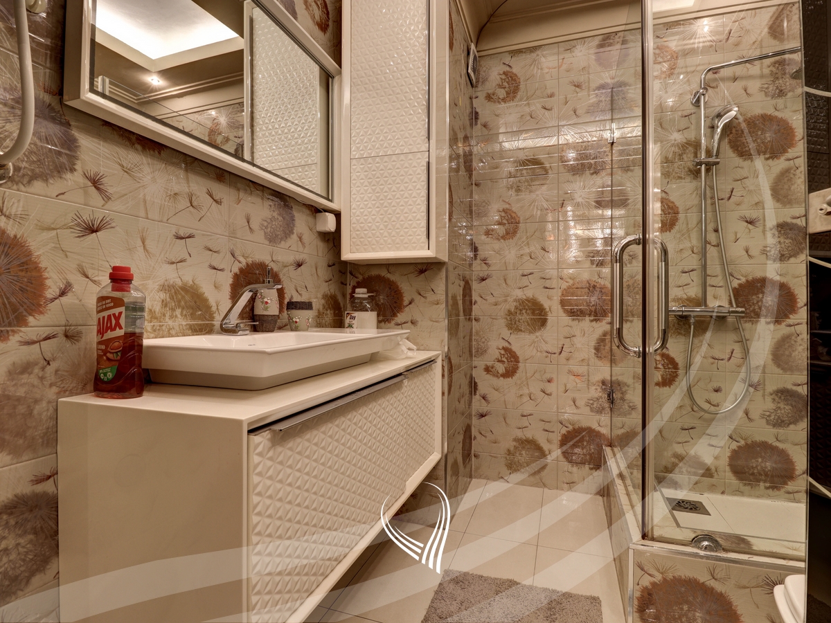 3-bedroom apartment for rent in the Tophane neighborhood7