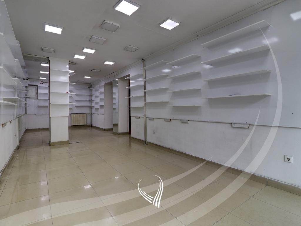 60m2 premises for rent in the Center2