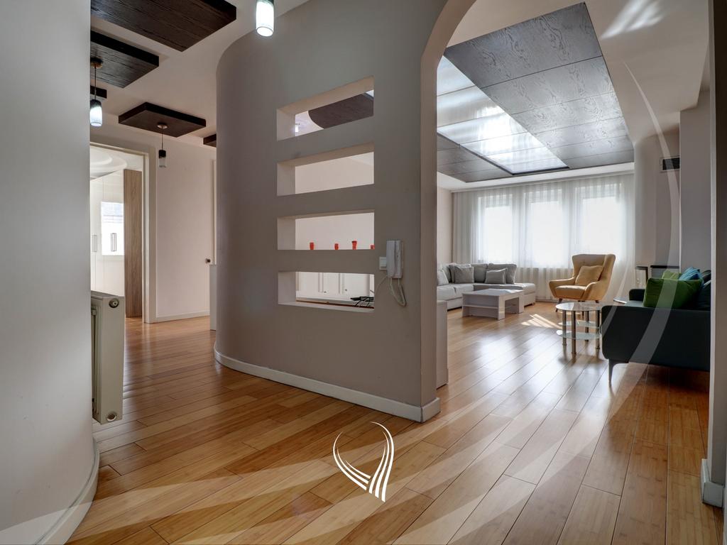 4-bedroom rental house in the Pejton neighborhood3