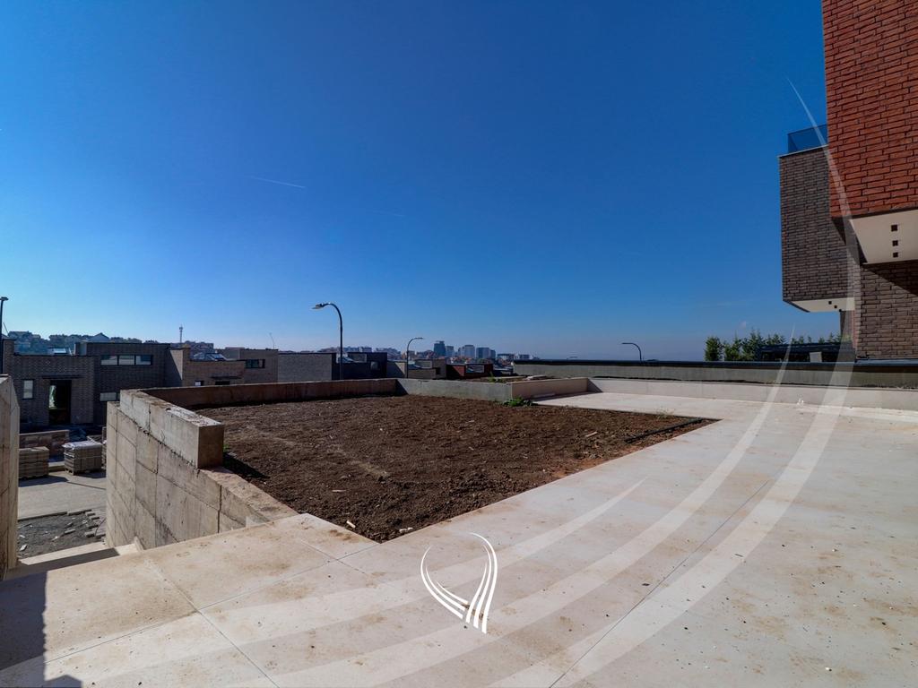 5-bedroom house for sale in Taukbahçe neighborhood – Green Row23