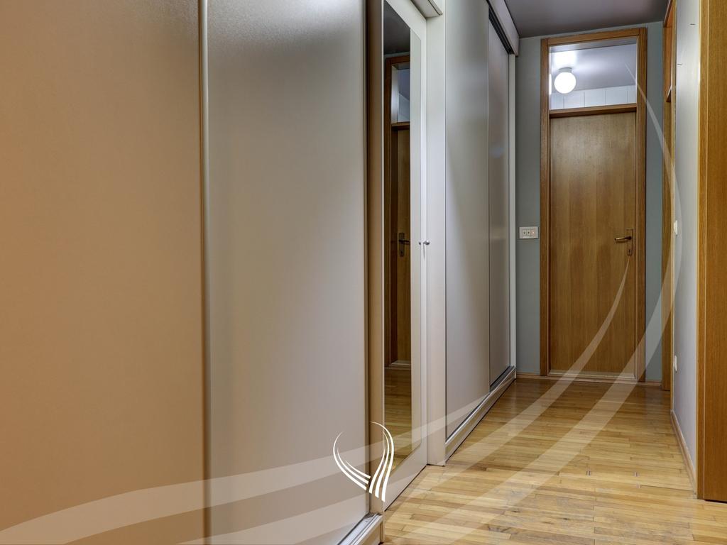 Banesë me 3 dhomë gjumi në shitje në lagjen Kalabria – Kompleksi Lesna16