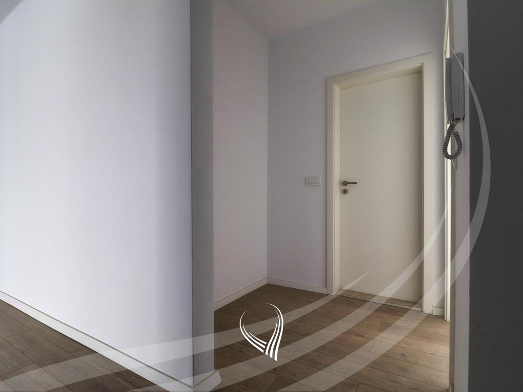 3-bedroom apartment for sale in the Muhaxherëve neighborhood - Kulla Front11
