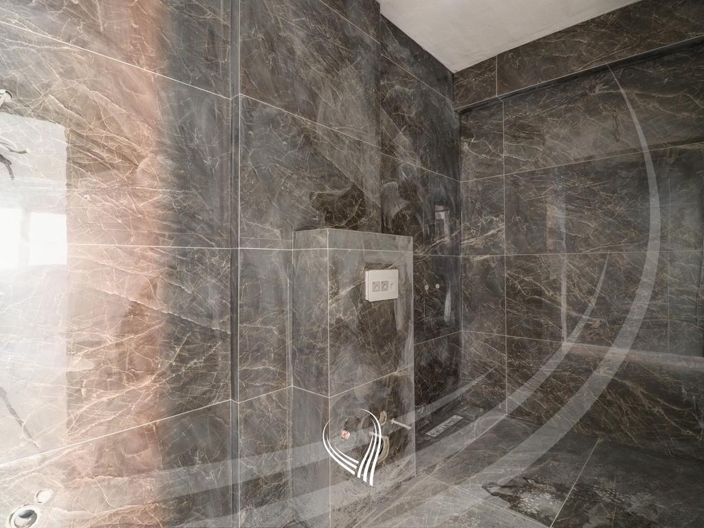 Banesë me 3 dhoma gjumi në shitje në lagjen Mati 1 – Rruga A11