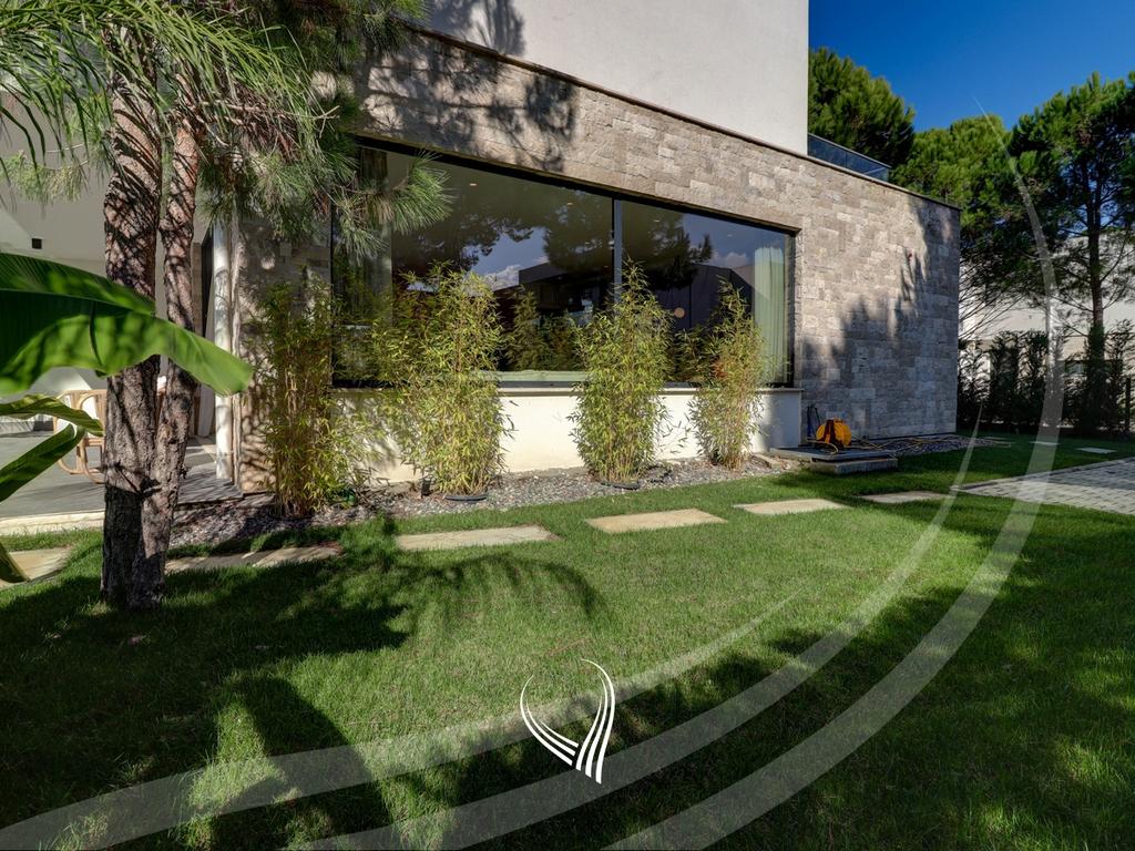 Villa 157.9m2 for sale in the San Pietro Resort complex - Gjiri i Lalzit36