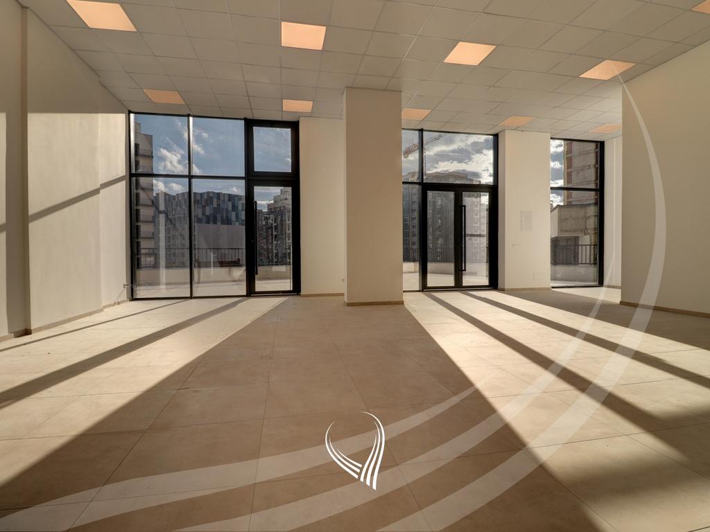 Lokal 210m2 me qira në lagjen Mati 1- Rruga C2