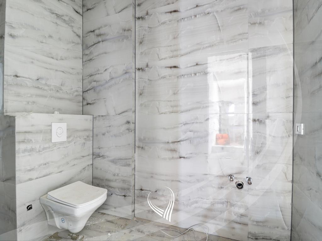 Penthouse me 3 dhoma gjumi në shitje në lagjen Mati 1 – Rruga A12