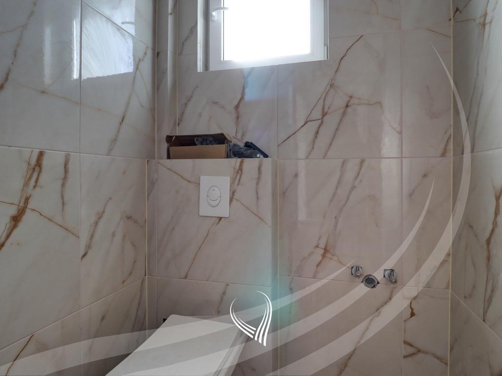 Penthouse me 3 dhoma gjumi në shitje në lagjen Mati 1 – Rruga A13