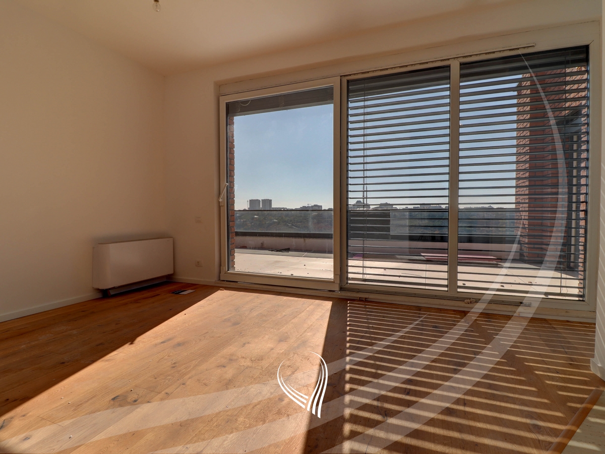 5-bedroom house for sale in Taukbahçe neighborhood – Green Row10