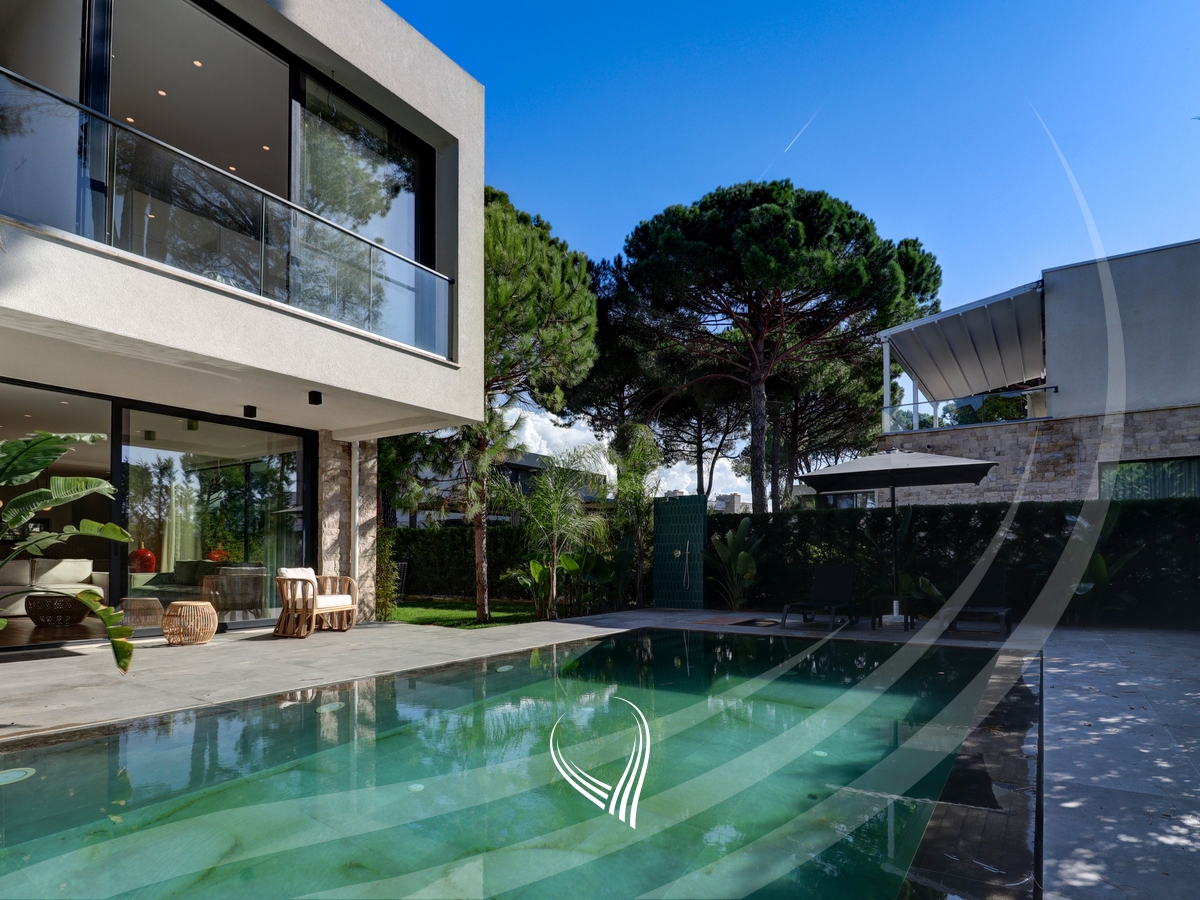 Villa 157.9m2 for sale in the San Pietro Resort complex - Gjiri i Lalzit1