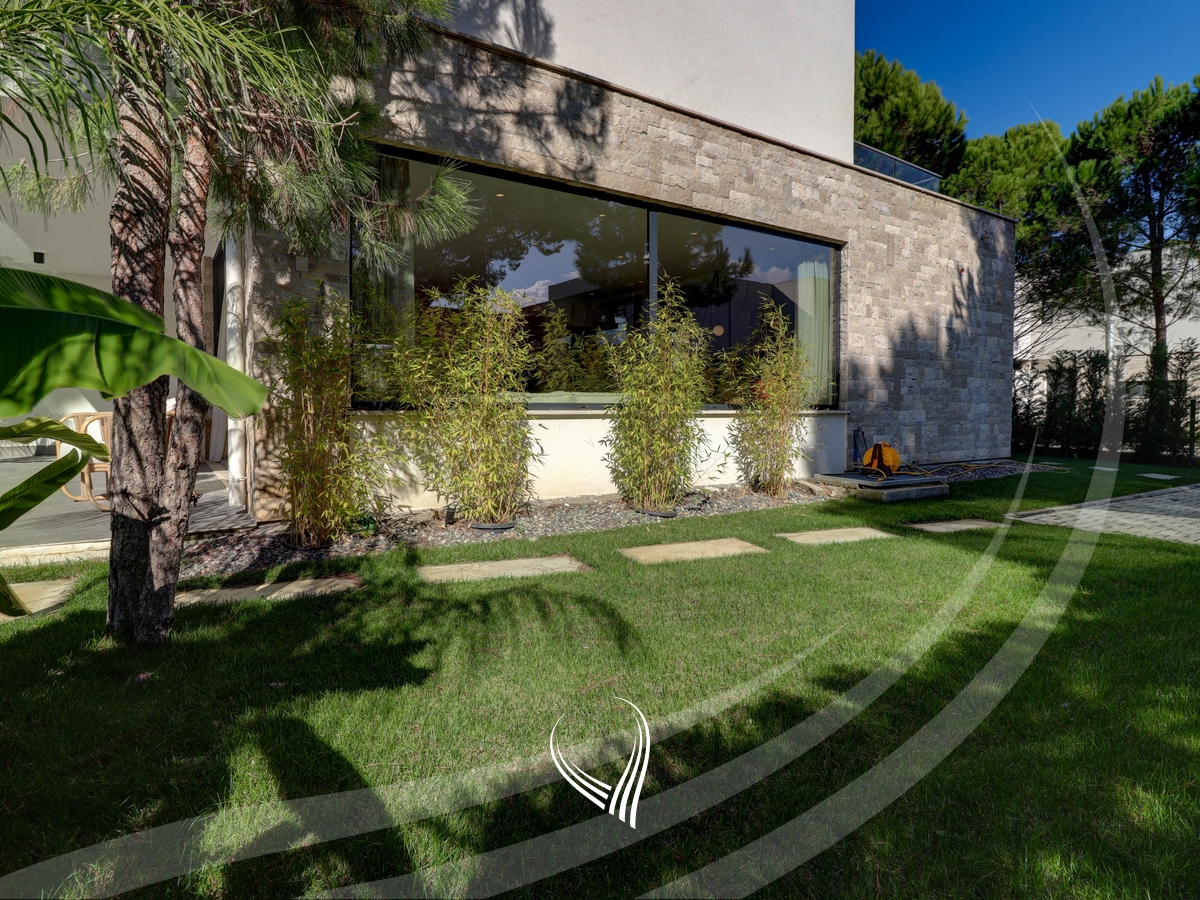 Villa 157.9m2 for sale in the San Pietro Resort complex - Gjiri i Lalzit36