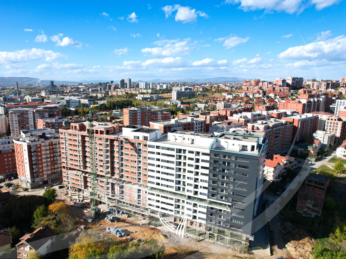 Penthouse me 3 dhoma gjumi në shitje në lagjen Mati 1 – Rruga A15