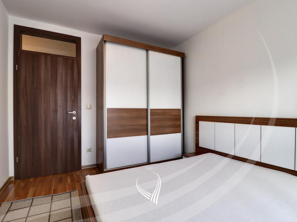 Banesë me 2 dhoma gjumi me qira në lagjen Arbëria – Dragodan6