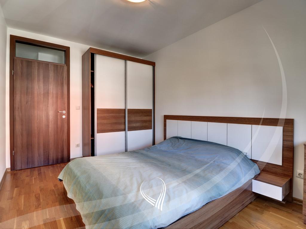 2-bedroom apartment for rent in the Arbëria neighborhood – Dragodan7