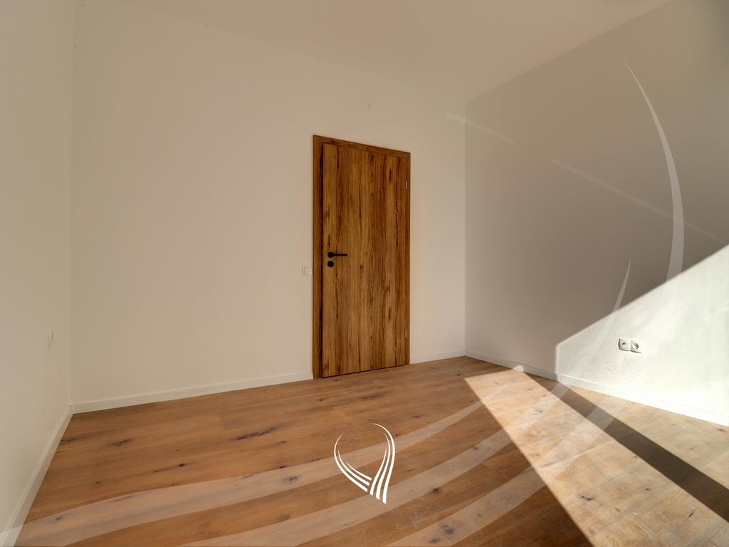 Shtëpi me 4 dhoma gjumi në shitje në Çagllavicë afër lagjes 0386