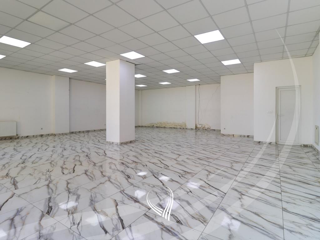 Lokal 110m2 në shitje në lagjen Mati 13