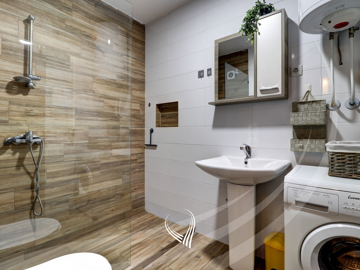 Banesë me 2 dhoma gjumi me qira në lagjen Arbëria – Dragodan11