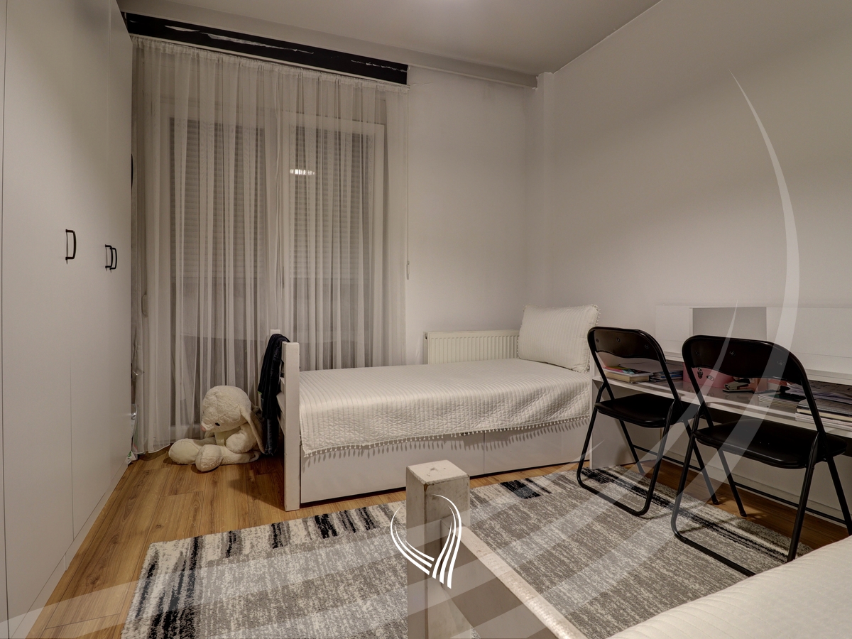 Banesë me 2 dhoma gjumi në shitje në lagjen Arbëria - Dragodan8