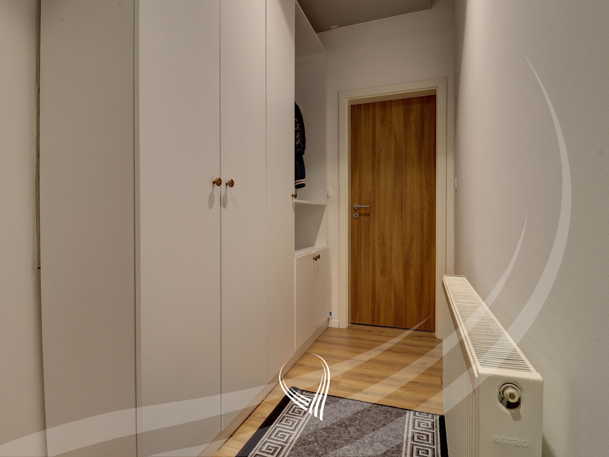 Banesë me 2 dhoma gjumi në shitje në lagjen Arbëria - Dragodan11