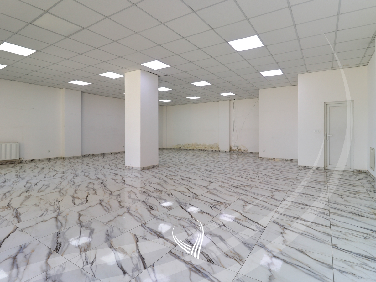 Lokal 110m2 në shitje në lagjen Mati 13