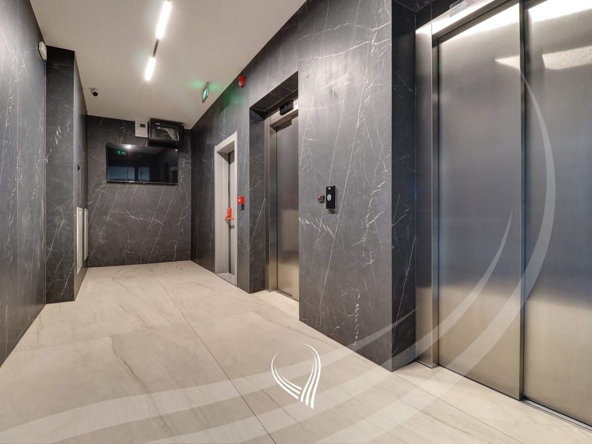 Banesë me 3 dhoma gjumi në shitje në lagjen Mati 113