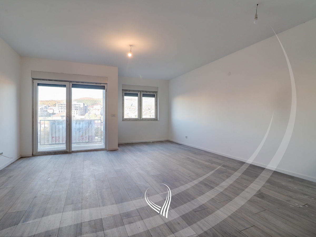 Banesë me 2 dhoma gjumi në shitje në lagjen Mati 11