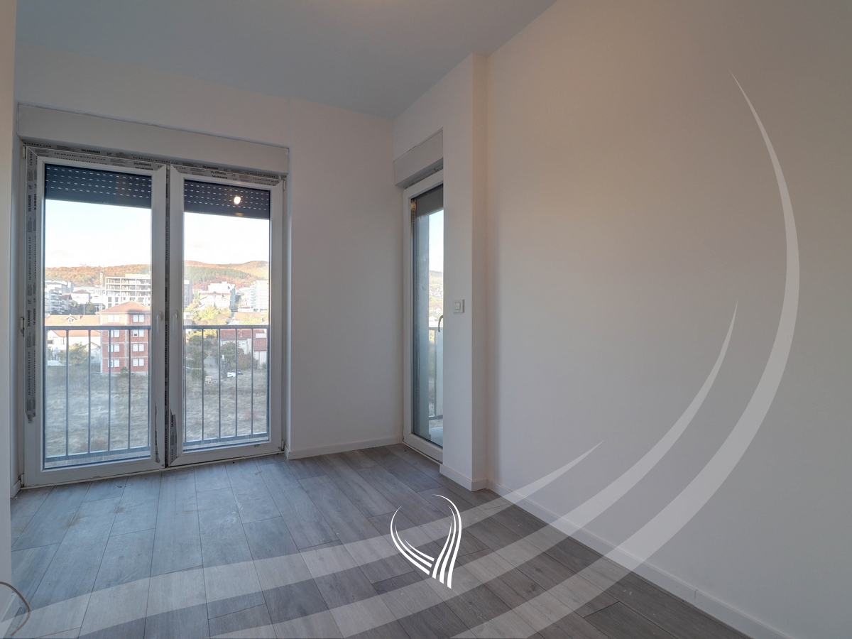 Banesë me 2 dhoma gjumi në shitje në lagjen Mati 13