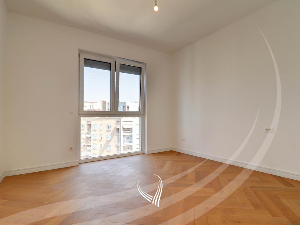 Penthouse with 3 bedrooms for sale in Mati neighborhood – Arcadis 35