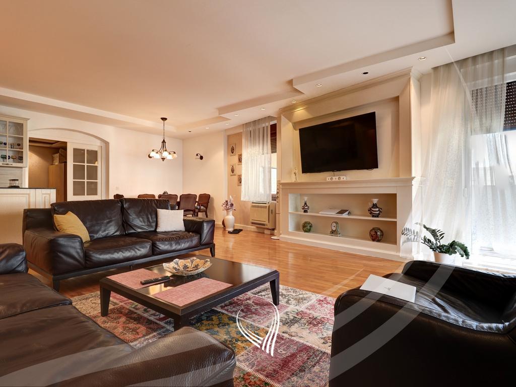 200m2 apartment for rent in Lakrishte neighborhood1