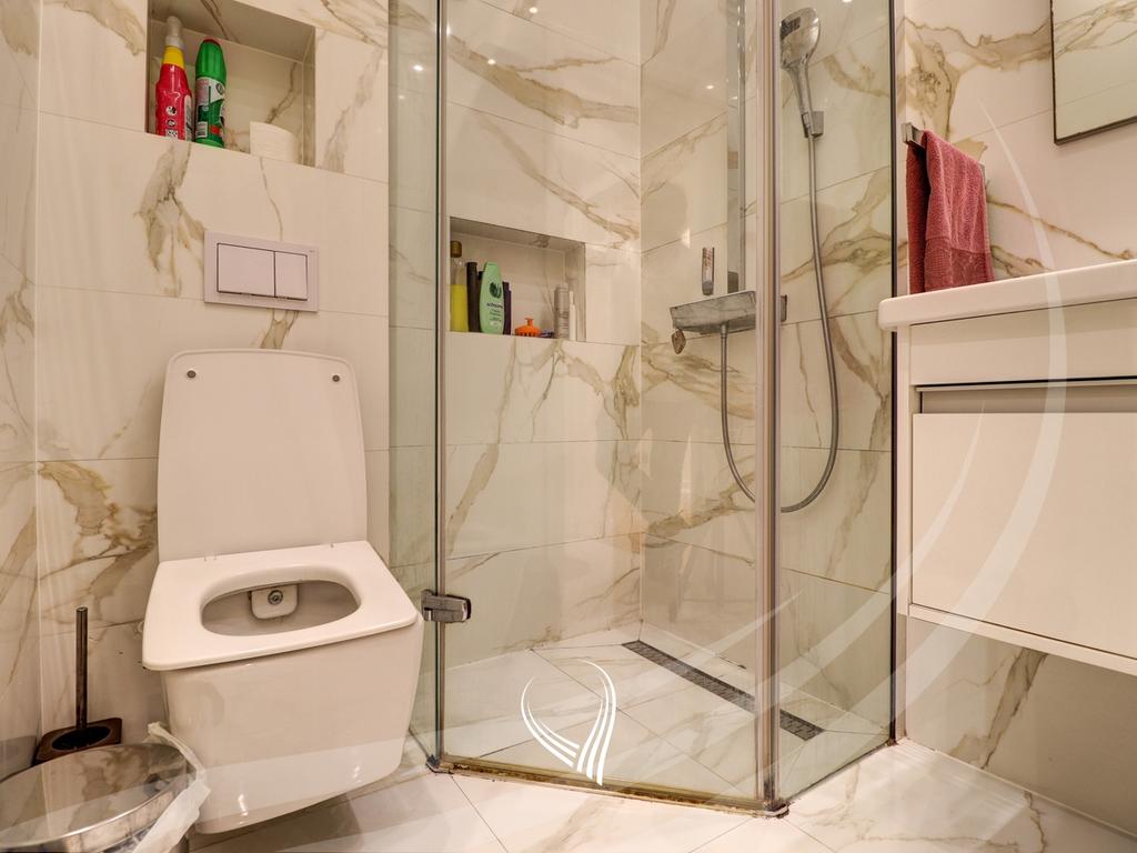 200m2 apartment for rent in Lakrishte neighborhood29