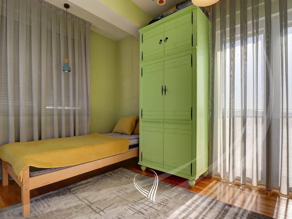 Duplex Penthouse 290m2 në shitje në lagjen Aktash – Prishtina Stars14