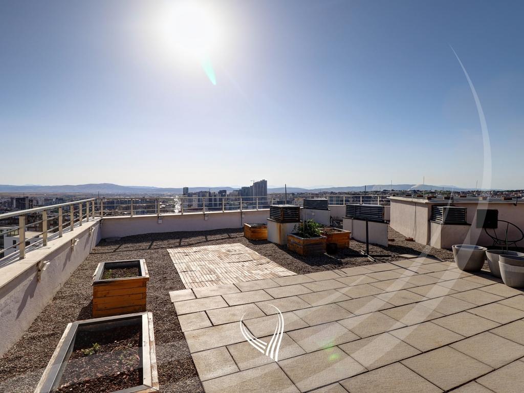 Duplex Penthouse 290m² me qira – Prishtina Stars - Aktash22