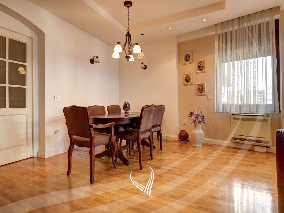 200m2 apartment for rent in Lakrishte neighborhood4