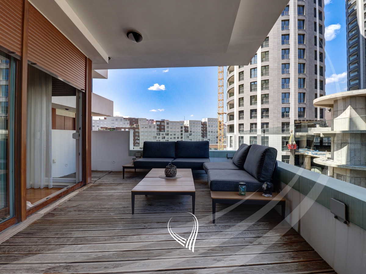 200m2 apartment for rent in Lakrishte neighborhood18